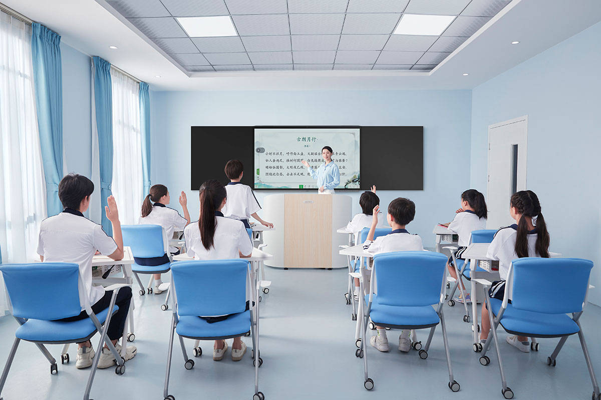 教学体验起飞!自主创新产品为教育信息化叠buff_数字化_麒麟_系统